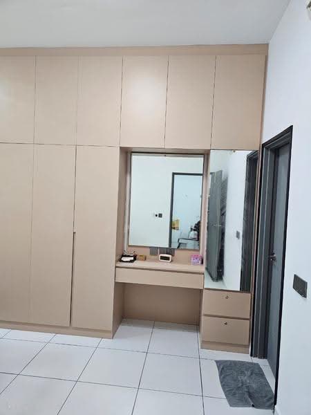 Kediaman Servis untuk Dijual di Sky View - JP Lee - Bedroom - PropertyGuru.com.my
