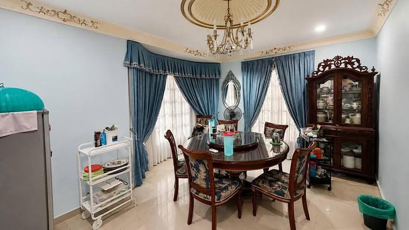 Semi-Detached House for Sale in Ampang Jaya (Ampang) - Azli Ibrahim - Dining Room - PropertyGuru.com.my