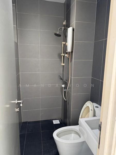 Kediaman Servis untuk Disewa di Skysuites @ Meldrum Hills - Amanda Voon - Bathroom - PropertyGuru.com.my