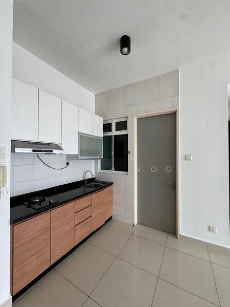 Kediaman Servis untuk Disewa di Skysuites @ Meldrum Hills - Amanda Voon - Kitchen - PropertyGuru.com.my
