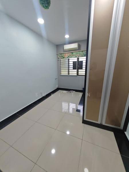 Rumah Teres 2-Tingkat untuk Dijual di Taman Daya (Kepong) - Suki Tan - Interior - PropertyGuru.com.my