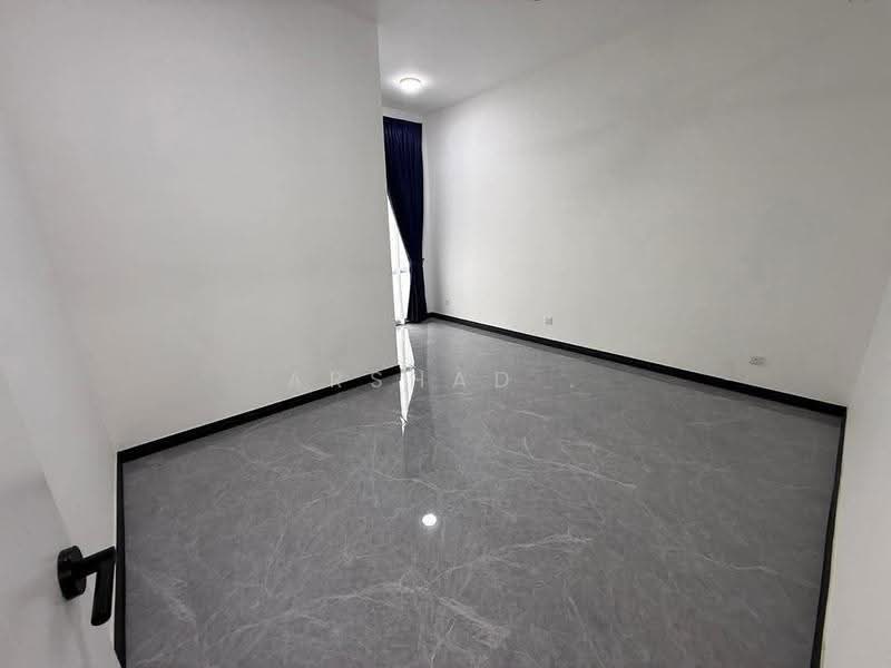 Semi-Detached House for Sale in Setia Tropika (Johor Bahru) - Arshad . - Interior - PropertyGuru.com.my