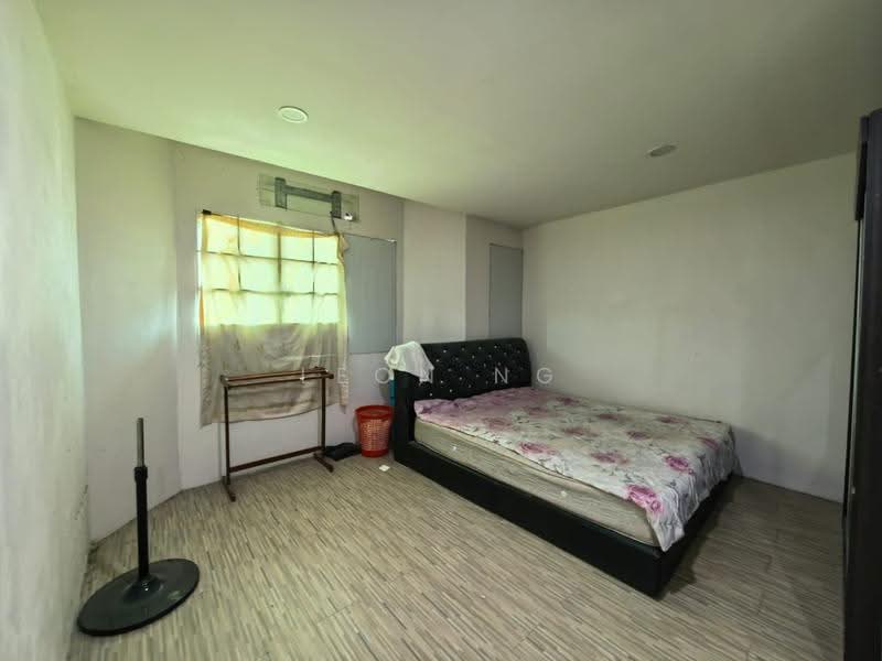 2-storey Terraced House for Sale in Taman Sentosa (Klang) - Leon Ng - Bedroom - PropertyGuru.com.my