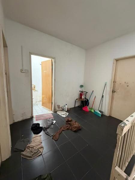 2-storey Terraced House for Sale in Saujana Puchong (Puchong) - Roy Kong - Interior - PropertyGuru.com.my