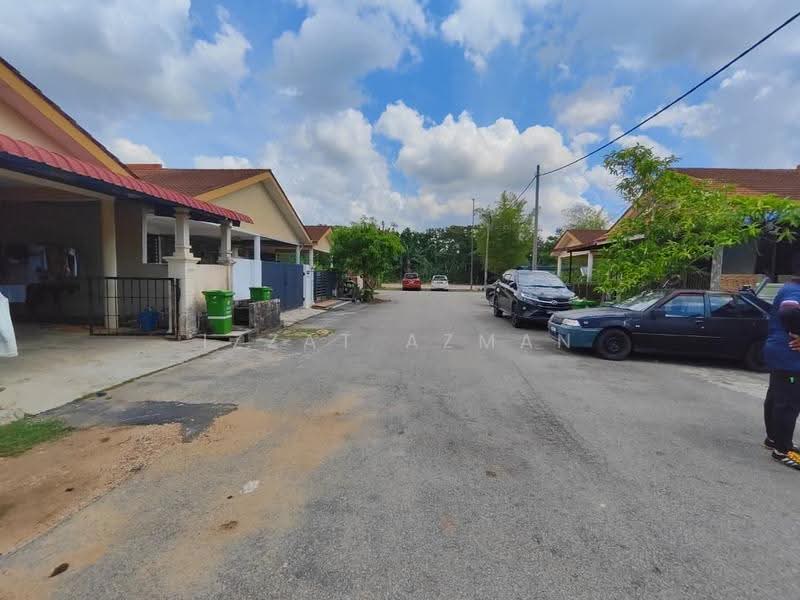 Terraced House for Sale in Kuantan (Pahang) - Izzat Azman - Exterior - PropertyGuru.com.my