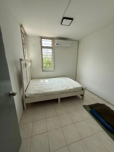 Pangsapuri untuk Dijual di Apartment Seroja - Norisma Hartanah - Bedroom - PropertyGuru.com.my