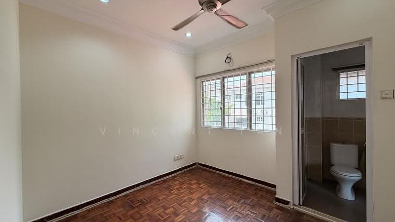 Rumah Teres 2-Tingkat untuk Disewa di Bandar Sri Damansara (Selangor) - Vincent Tan - PropertyGuru.com.my