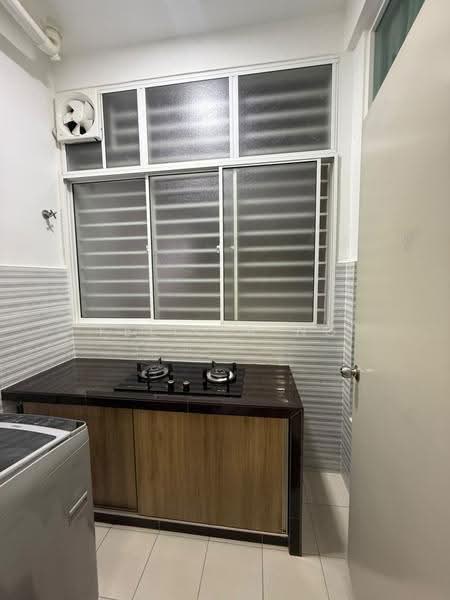 Kediaman Servis untuk Disewa di Saville D'lake - Felicia Ng - Kitchen - PropertyGuru.com.my