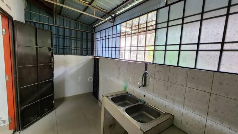2-storey Terraced House for Sale in Taman Kota Masai (Pasir Gudang) - Zoey Lee - Kitchen - PropertyGuru.com.my