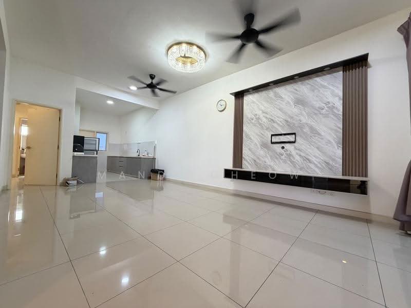 Terraced House for Sale in Kota Emerald (Rawang) - Mandy Cheow - Living Room - PropertyGuru.com.my