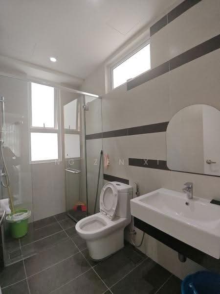 Condominium for Rent at D'Suites Akasia Horizon @ Horizon Hills - NG ZEN XI - Bathroom - PropertyGuru.com.my