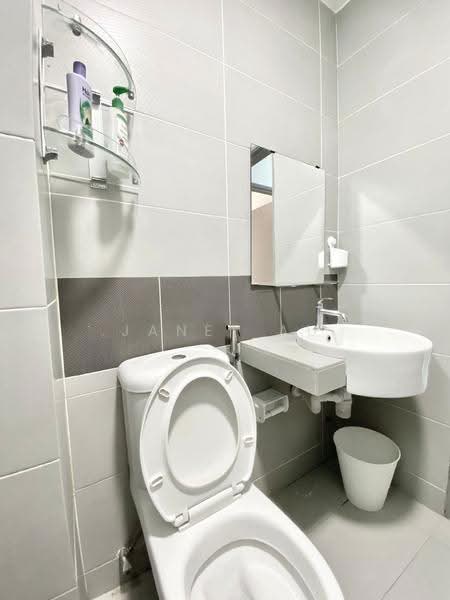 Service Residence for Rent at Amerin Residence - Janet Au - PropertyGuru.com.my