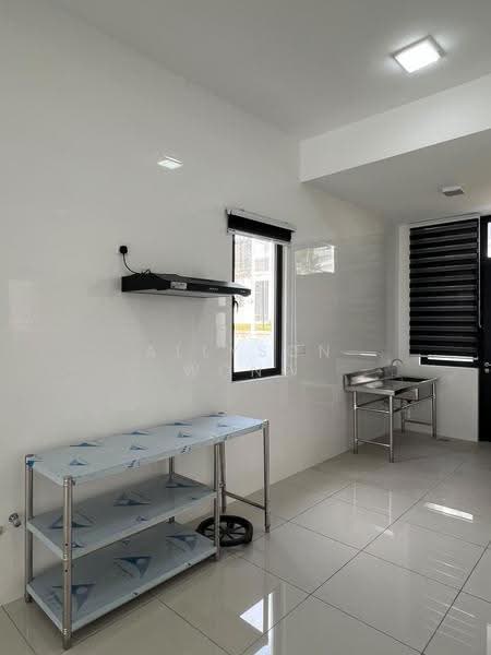 2-storey Terraced House for Rent in 16 Sierra (Puchong) - Allyson Wong - Kitchen - PropertyGuru.com.my