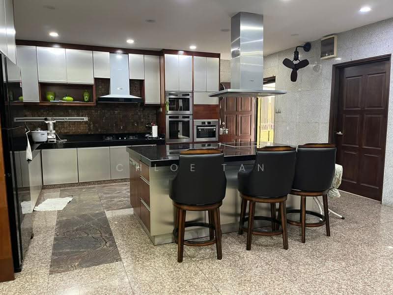 Bungalow House untuk Dijual di Kota Kemuning (Shah Alam) - Chloe Tan - Kitchen - PropertyGuru.com.my
