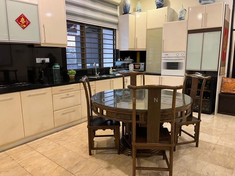 Bungalow House untuk Dijual di Kota Kemuning (Shah Alam) - Chloe Tan - Kitchen - PropertyGuru.com.my
