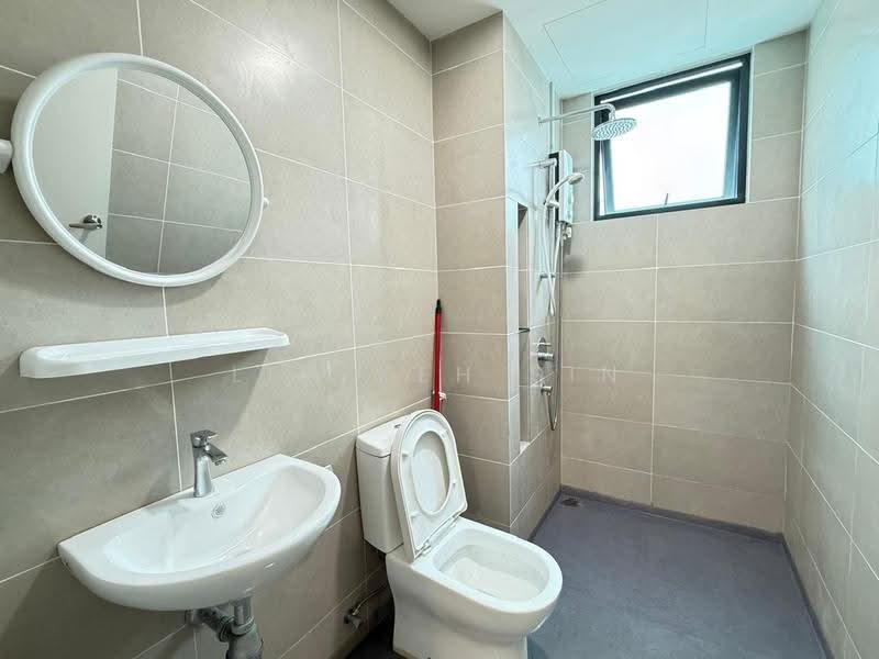 Condominium for Rent at M Vista - Lim Keh Sin - Bathroom - PropertyGuru.com.my