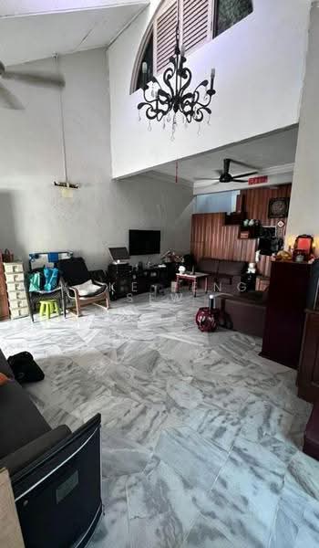 1.5-storey Terraced House for Sale in Usj 3 (Subang Jaya) - Yoke Leng Sew - Living Room - PropertyGuru.com.my