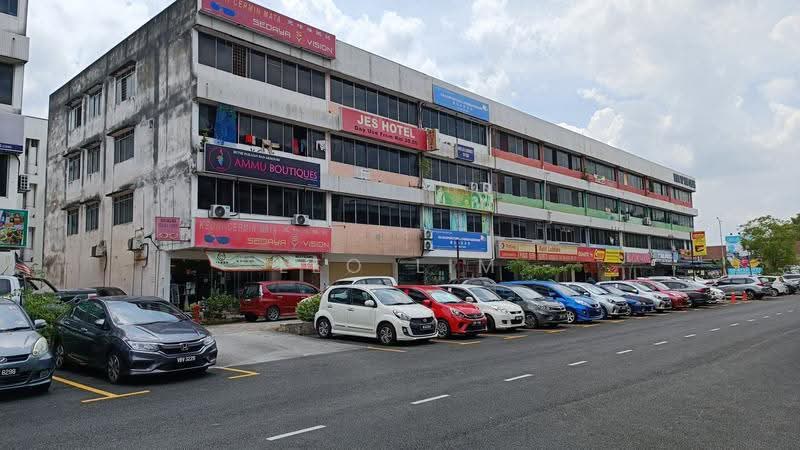 Shop for Rent in Balakong (Selangor) - Leo Lim - Exterior - PropertyGuru.com.my