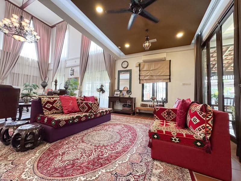 Bungalow House untuk Dijual di D'Kayangan (Shah Alam) - Azli Ibrahim - Living Room - PropertyGuru.com.my