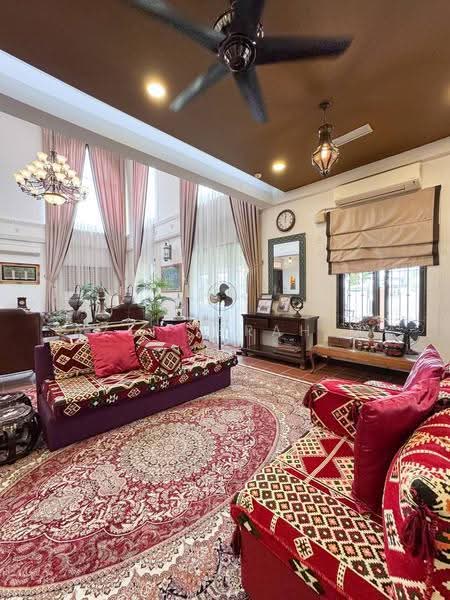 Bungalow House untuk Dijual di D'Kayangan (Shah Alam) - Azli Ibrahim - Living Room - PropertyGuru.com.my