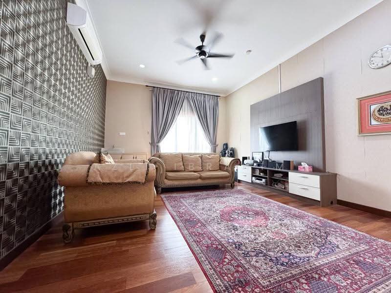 Bungalow House untuk Dijual di D'Kayangan (Shah Alam) - Azli Ibrahim - Living Room - PropertyGuru.com.my