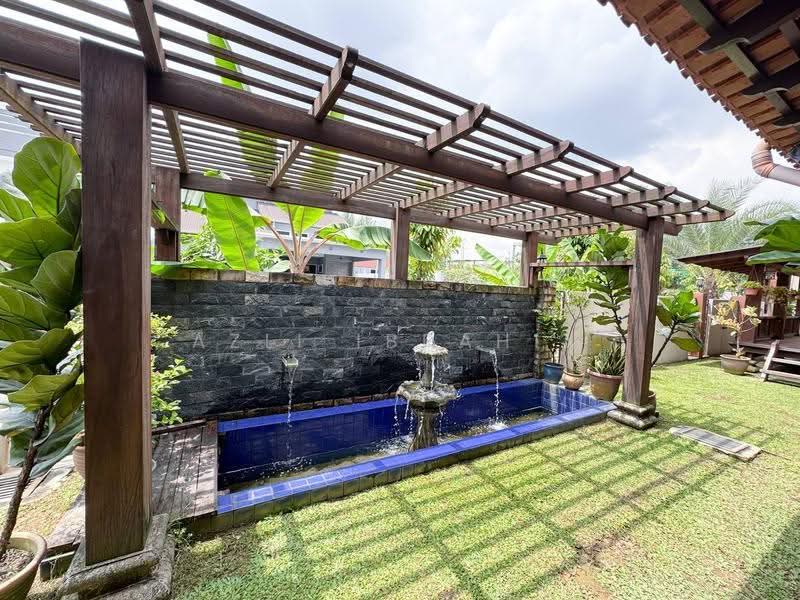 Bungalow House untuk Dijual di D'Kayangan (Shah Alam) - Azli Ibrahim - Garden - PropertyGuru.com.my