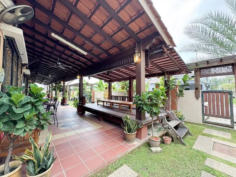 Bungalow House untuk Dijual di D'Kayangan (Shah Alam) - Azli Ibrahim - Exterior - PropertyGuru.com.my