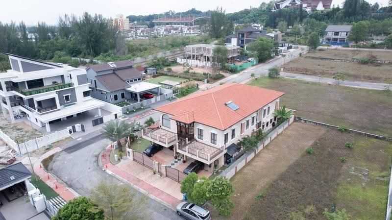 Bungalow House untuk Dijual di D'Kayangan (Shah Alam) - Azli Ibrahim - Exterior - PropertyGuru.com.my