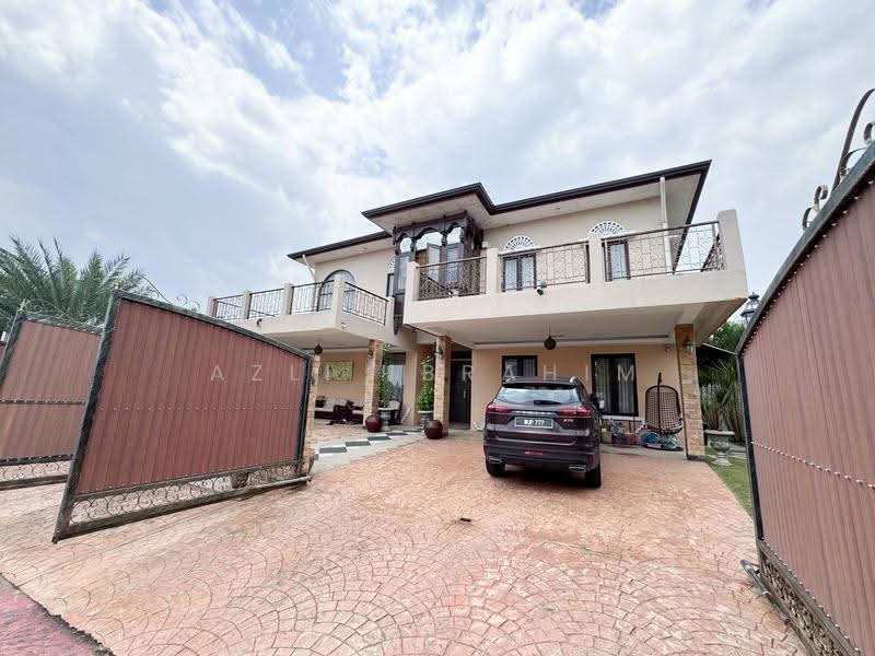 Bungalow House untuk Dijual di D'Kayangan (Shah Alam) - Azli Ibrahim - Exterior - PropertyGuru.com.my