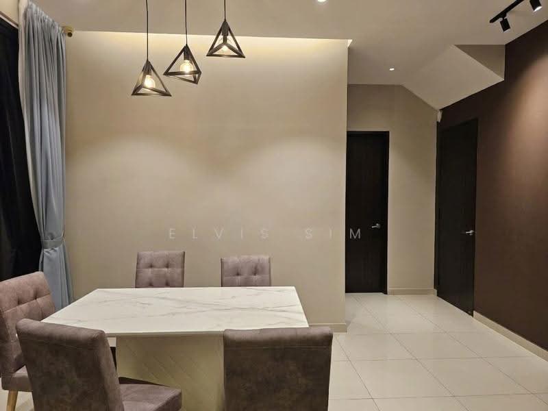 Cluster House for Rent in Kota Masai (Pasir Gudang) - Elvis Sim - Dining Room - PropertyGuru.com.my