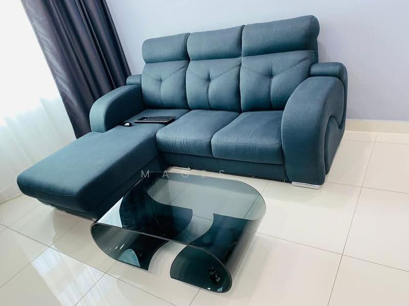 Kediaman Servis untuk Disewa di Impiria Residensi Bukit Tinggi Klang - Mages . - Living Room - PropertyGuru.com.my