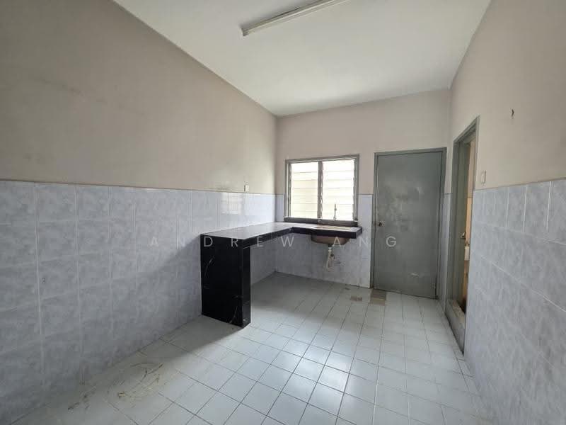 2-storey Terraced House for Sale in Taman Sentosa (Klang) - Andrew Ang - Kitchen - PropertyGuru.com.my