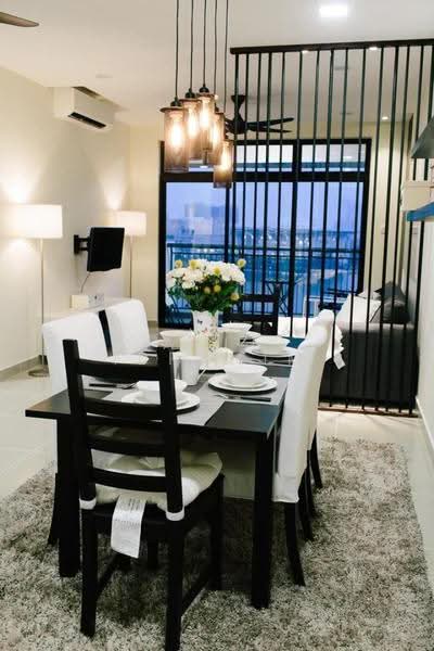 Kondominium untuk Dijual di Tamara - Azli Ibrahim - Dining Room - PropertyGuru.com.my