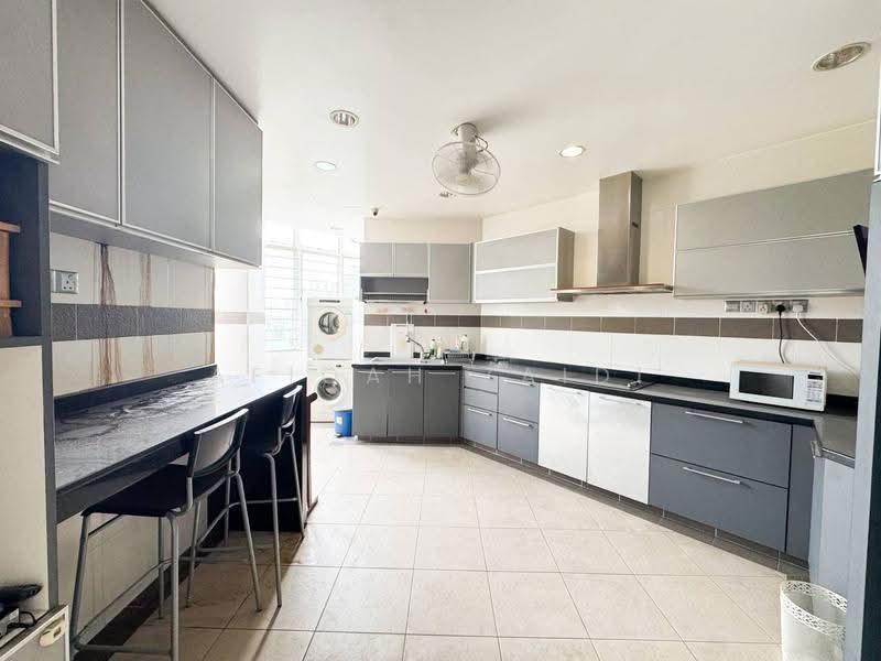 Condominium for Sale at Wickham Manor - Afiqah zaidi - Kitchen - PropertyGuru.com.my