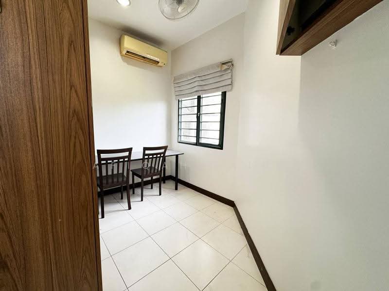 Condominium for Sale at Wickham Manor - Afiqah zaidi - Study - PropertyGuru.com.my