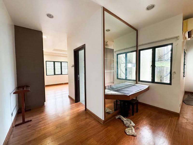 Condominium for Sale at Wickham Manor - Afiqah zaidi - Interior - PropertyGuru.com.my