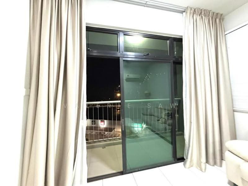 Kediaman Servis untuk Disewa di Sky Peak Residences - Valerie Saw - Balcony - PropertyGuru.com.my