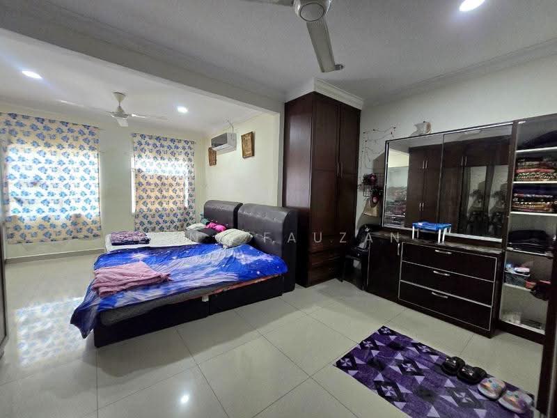2-storey Terraced House for Sale in Bukit Sentosa (Rawang) - Zann Fauzan - Bedroom - PropertyGuru.com.my