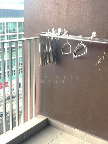 Kediaman Servis untuk Disewa di Astetica Residences - Chin Chee Meng - Balcony - PropertyGuru.com.my