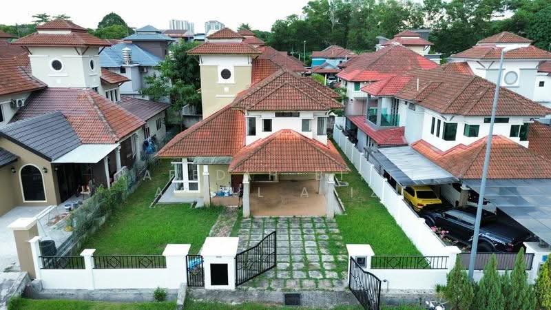 Bungalow House untuk Dijual di Taman Astana Indah (Bangi) - Rafedah Binti Abdul Aziz - Exterior - PropertyGuru.com.my