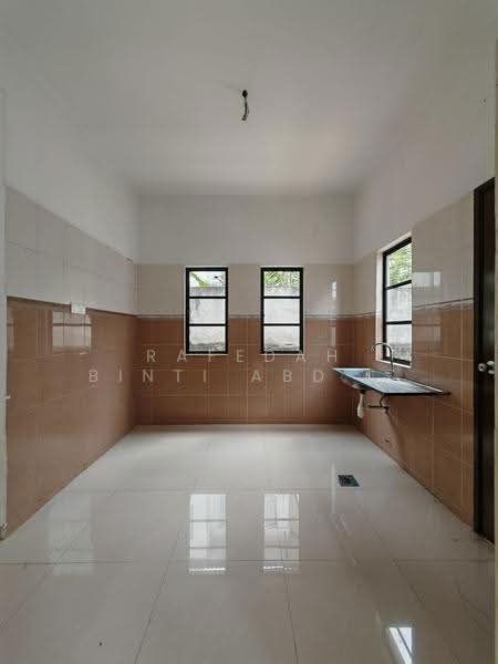 Bungalow House untuk Dijual di Taman Astana Indah (Bangi) - Rafedah Binti Abdul Aziz - Kitchen - PropertyGuru.com.my