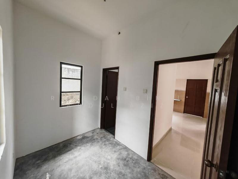 Bungalow House untuk Dijual di Taman Astana Indah (Bangi) - Rafedah Binti Abdul Aziz - Interior - PropertyGuru.com.my
