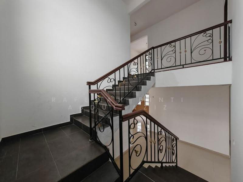 Bungalow House untuk Dijual di Taman Astana Indah (Bangi) - Rafedah Binti Abdul Aziz - Interior - PropertyGuru.com.my