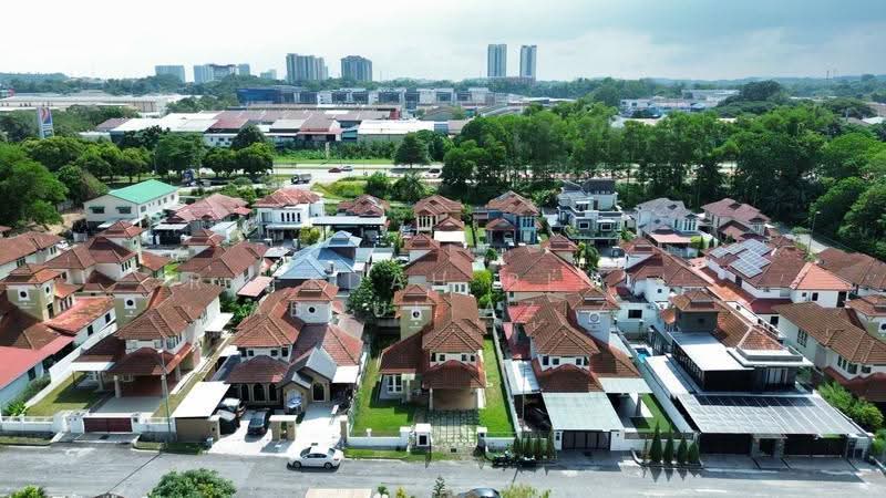 Bungalow House untuk Dijual di Taman Astana Indah (Bangi) - Rafedah Binti Abdul Aziz - Exterior - PropertyGuru.com.my