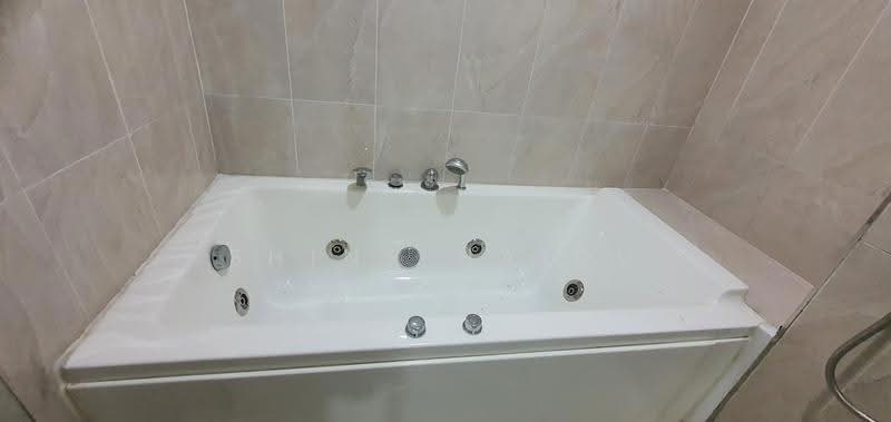 Kediaman Servis untuk Disewa di Paragon Residences @ Straits View - Shine Naidu - Bathroom - PropertyGuru.com.my