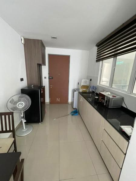 Kediaman Servis untuk Dijual di Ritze Perdana 2 - Ben Tan - Kitchen - PropertyGuru.com.my
