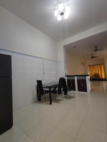 Rumah Teres 2.5-Tingkat untuk Dijual di Panorama Lapangan Perdana (Ipoh) - Sam . - Dining Room - PropertyGuru.com.my