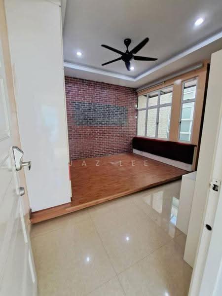 Rumah Berkembar untuk Dijual di Skudai (Johor) - Jaz Lee - PropertyGuru.com.my