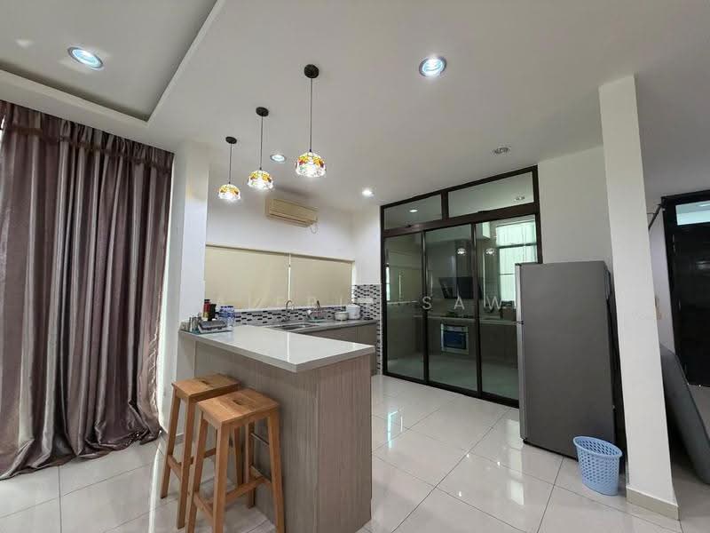 Semi-Detached House for Rent in Horizon Hills (Iskandar Puteri (Nusajaya)) - Valerie Saw - Kitchen - PropertyGuru.com.my
