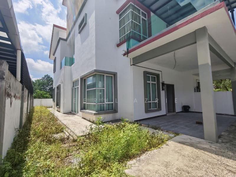 Rumah Berkembar untuk Dijual di Taman Perpaduan (Pontian) - Ameerul Azrie - Exterior - PropertyGuru.com.my